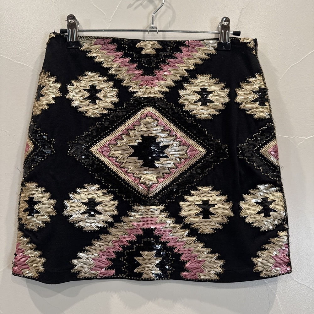 Verty Black Aztec Full Sequin Mini Skirt Small Lined Side Zip